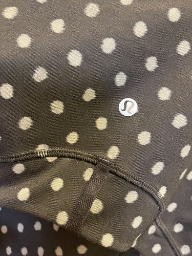 LULULEMON CUTE BLACK&WHITE POLKA DOTS COZY THUMB HOLE NO LIMIT RUN YOGA JACKET 4 - Picture 15 of 16
