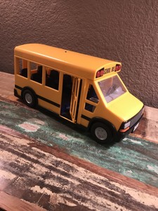 playmobil school bus 5940