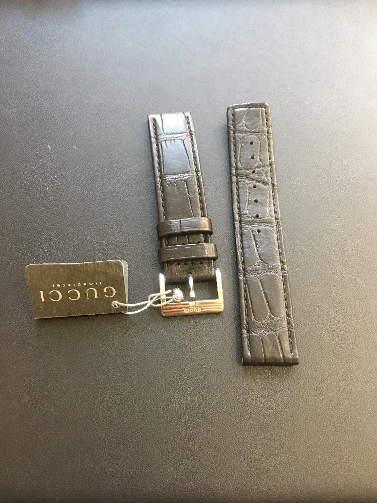NEW GUCCI BLACK GENUINE CROCODILE STRAP