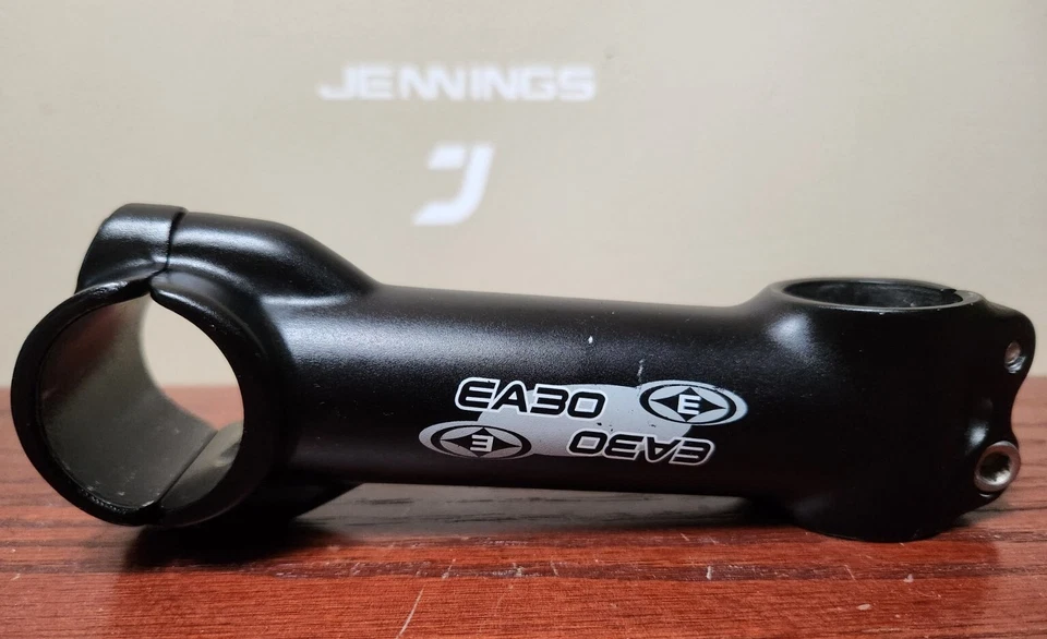 Vástago Easton Threadless EA30 26 mm 120 mm 1 1/8 pulgadas Road Race negro 6 grados Foto 4 de 4