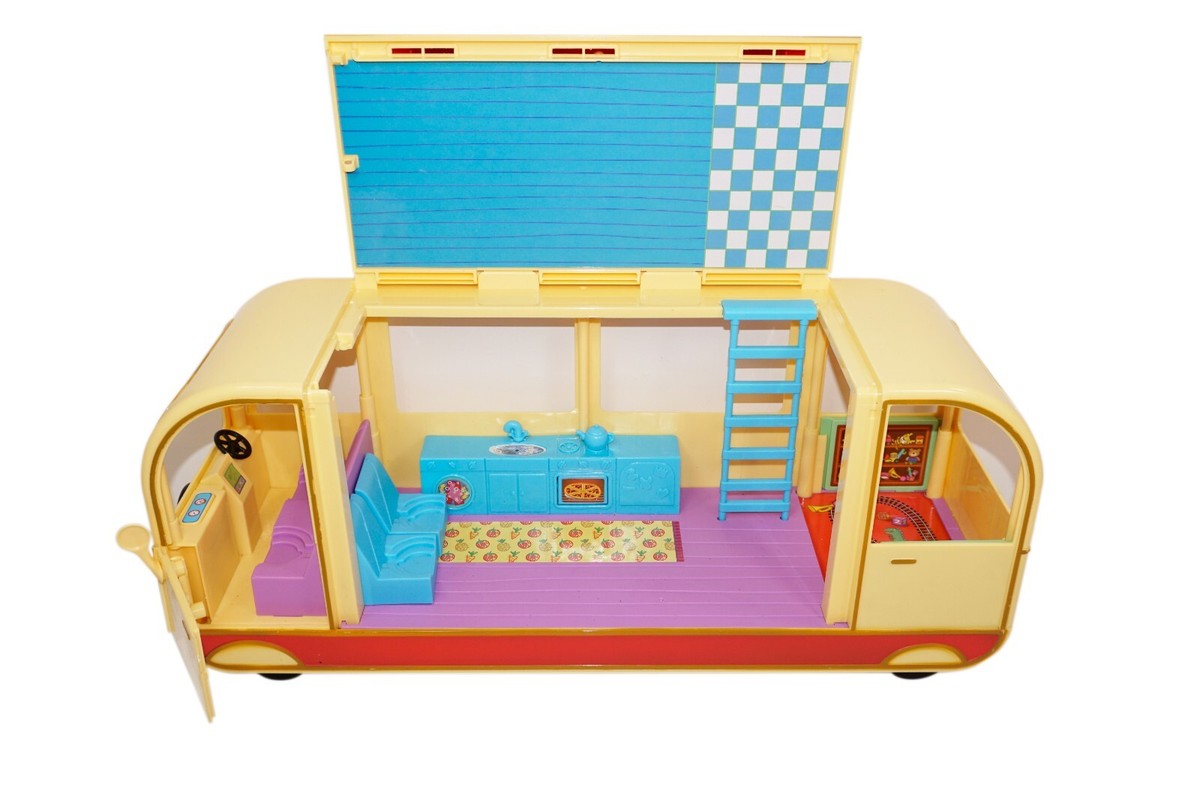 Toy Vehicle Only - Peppa Pig Transforming Campervan or Bus Toy Vehicle Only - Peppa Pig Transforming Campervan or Bus