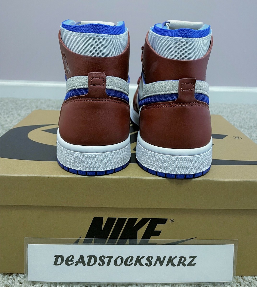 W Nike Air Jordan 1 Zoom Air CMFT Sail Redstone Hyper Royal  display picture 1