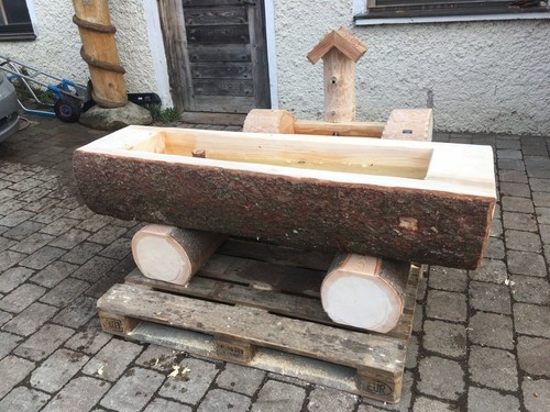 Holzbrunnen Wendelstein Wassertrog mit Rinde Garten Blumen 150 cm x ca. 43 cm - Bild 2 von 11