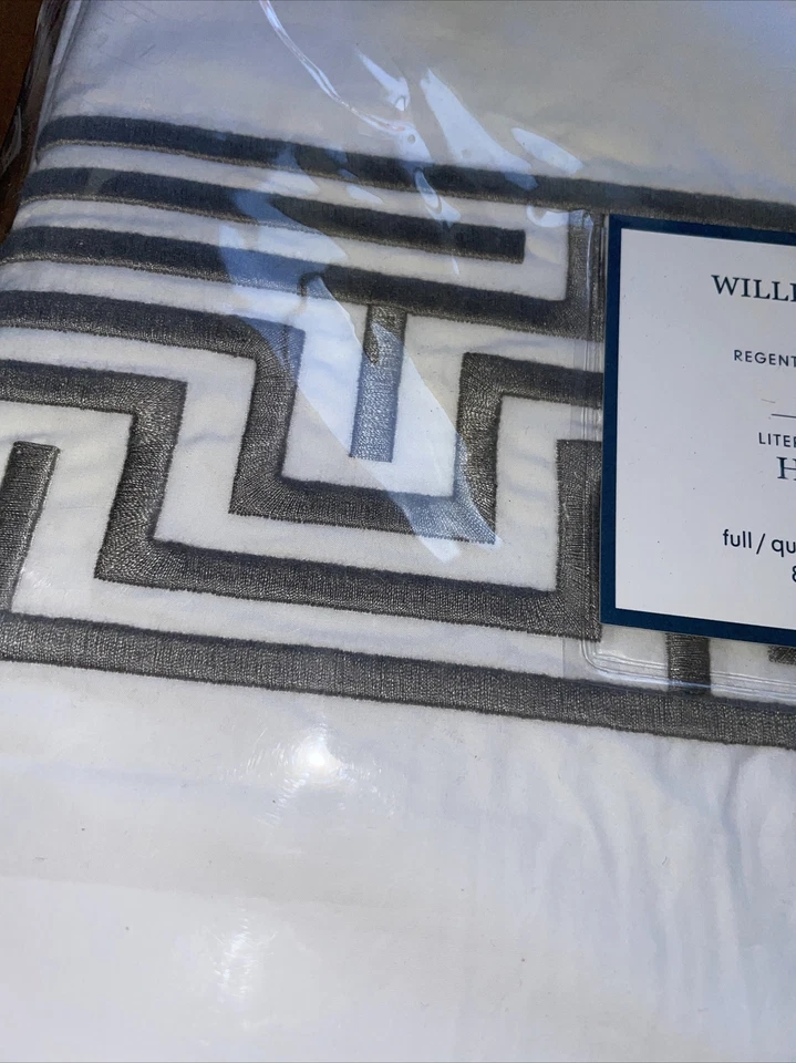 Williams Sonoma Queen GREEK KEY REGENT Gray Embroidered Border DUVET NEW $349 - Image 3 of 4