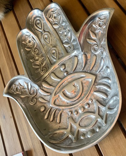 15.5” Heavy Embossed Metal Hamsa Protection Eye Hand Wicca Platter Sculpture - Picture 4 of 9