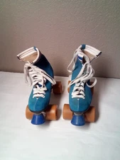 Suede Blue Roller Skates Size 7 Rannalli Xtra Wheels Chicago C.R.S. Plates Quads