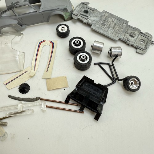 Incomplete Partial Build Solido White Metal 1:43 Porsche 934 Turbo Model Kit - Picture 5 of 6
