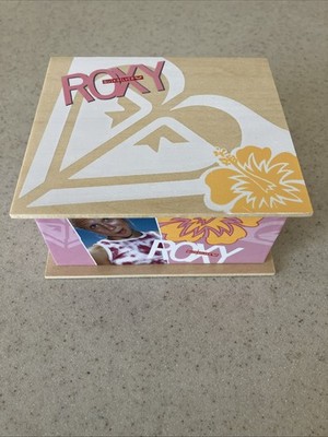  ROXY QUICKSILVER JEWELRY BOX RING WOOD TRINKET BOX  MIRROR BRAND NEW