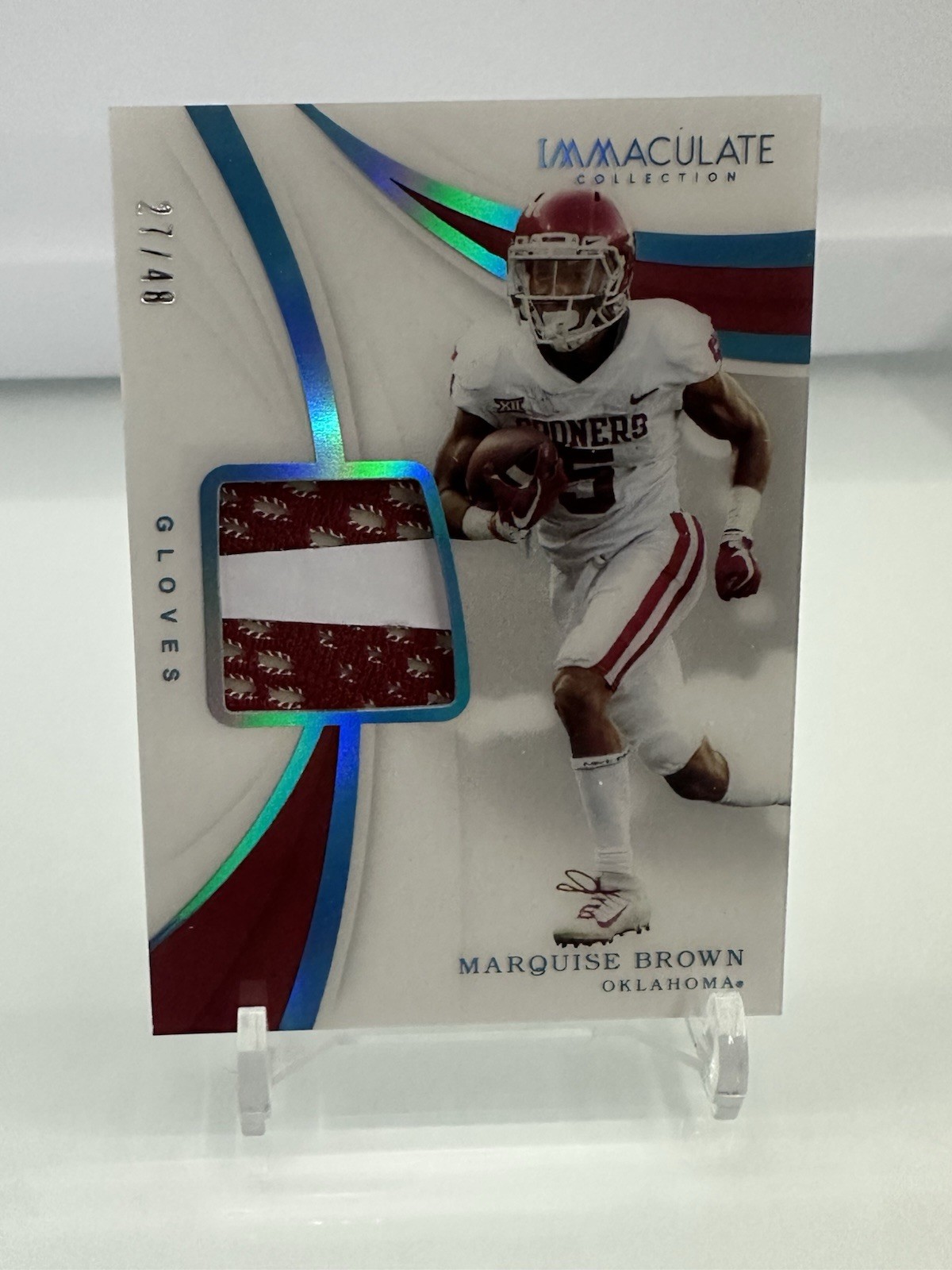 Marquise Brown Panini Immaculate Collegiate Immaculate Gloves Relics #25 Base
