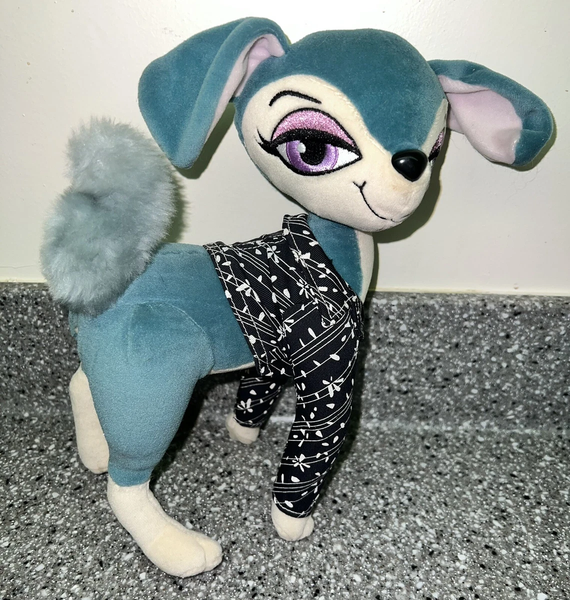 Bratz dog top