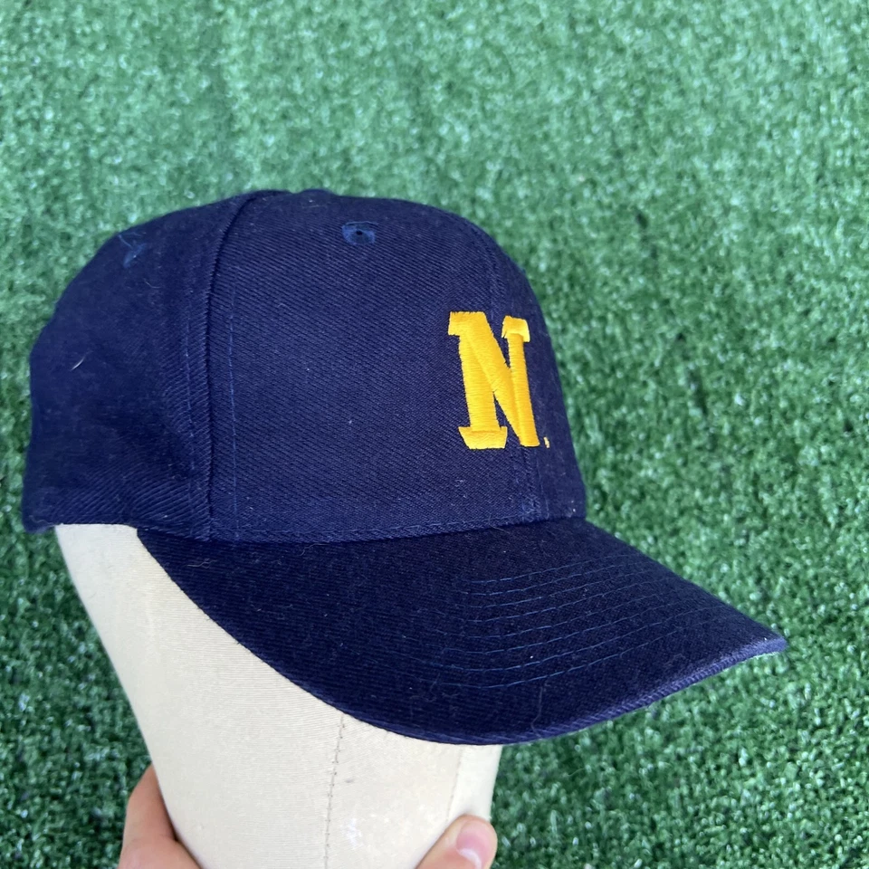 Sombrero ajustado vintage años 90 adulto The Game Naval Academy guardiamarinas Marina de los Estados Unidos 7 1/4 Foto 2 de 4