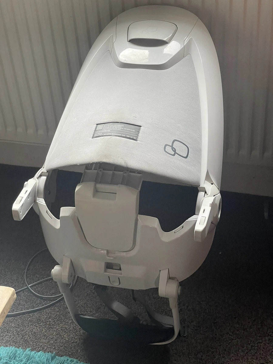 quinny moodd seat unit frame with attached harness white