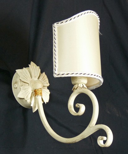 Applique da parete avorio shabby chic lampada con paralume ventolina art.A05 - Imagen 2 de 3