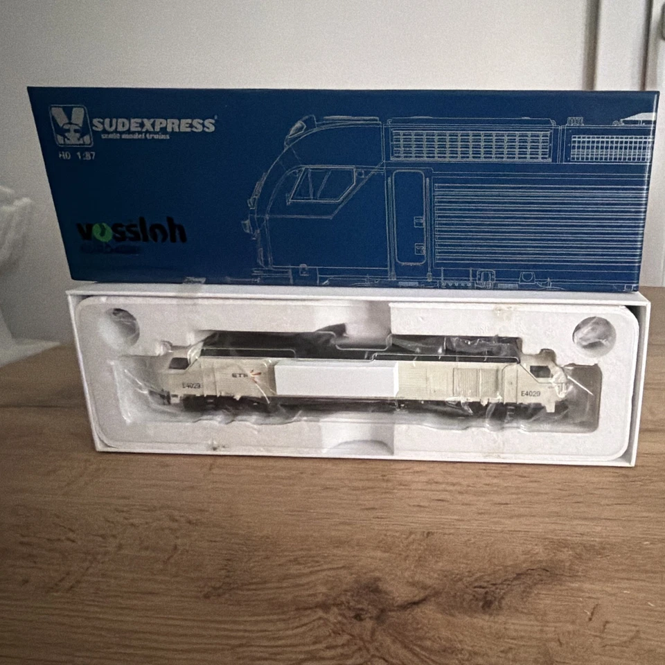 Sudexpress HO 1:87 Locomotive électrique ETR E4029 analogique CC SUET-E402916DC - Photo 1/4