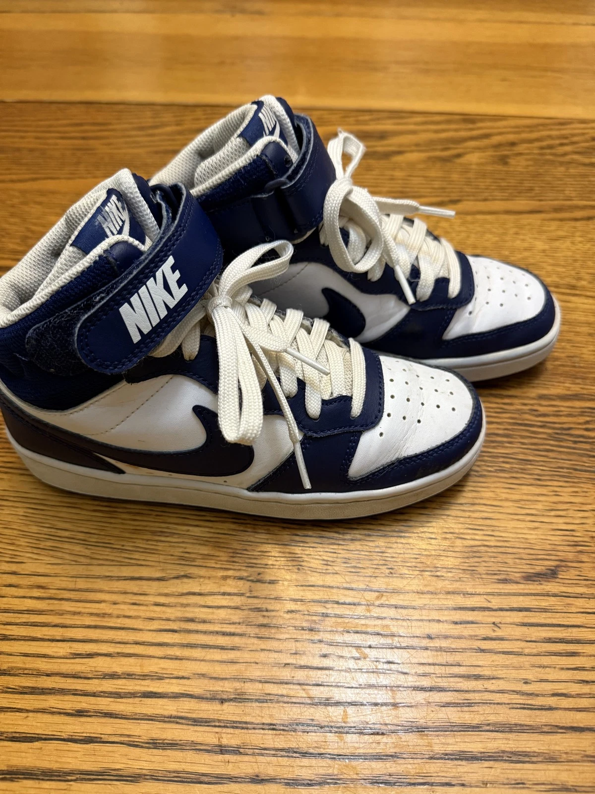 Scarpe Nike Court Borough Mid giovani taglia 3 5 anni blu bianco basket CD7782 107