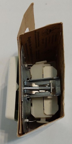 Kopp Serie Europa Kreuzschalter Abdeckrahmen Elektro Installationsmaterial - Bild 4 von 5