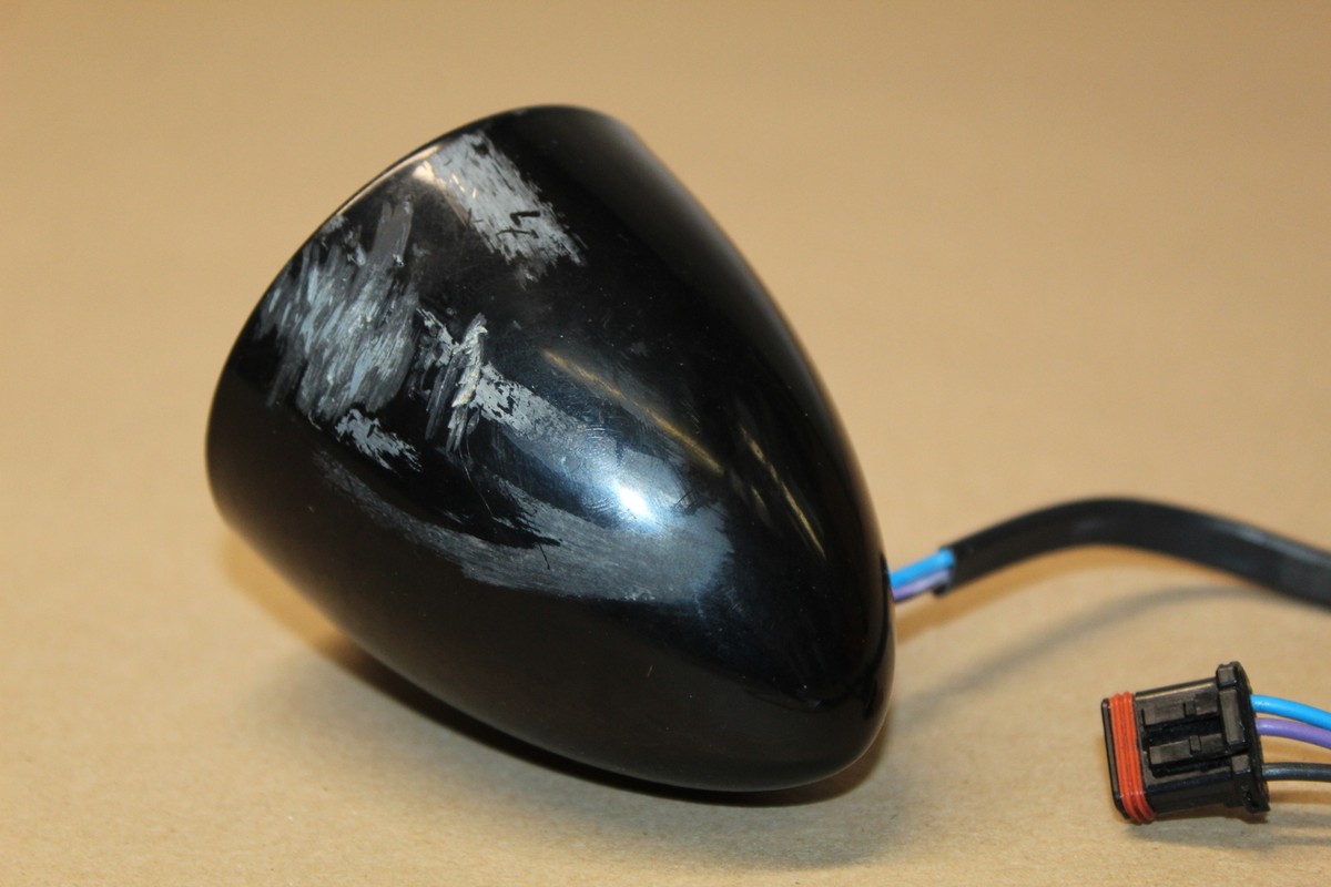 DC - ⭐︎ゆん⭐︎ Harley Davidson Black OEM Rear Turn Signal M8 Softail Day
