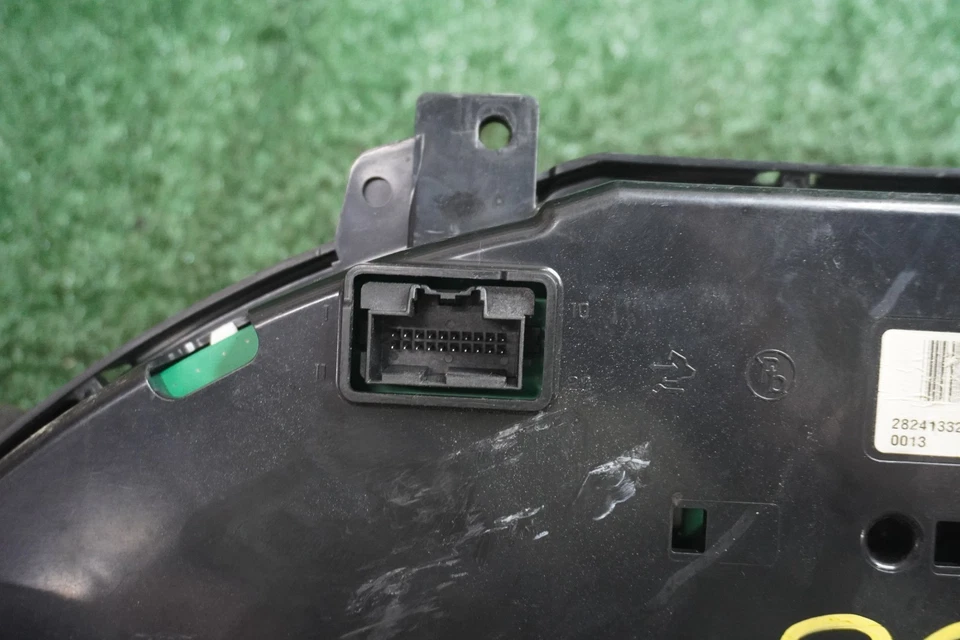 Chevrolet Traverse 2011 2012 velocímetro calibre grupo fabricante de equipos originales 121 k millas 20907547 Foto 4 de 4