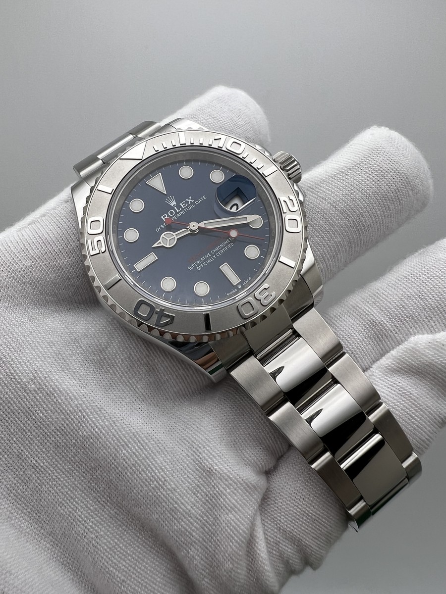 Rolex Yacht‑Master 126622 40mm Platinum Bezel Blue Dial Steel  