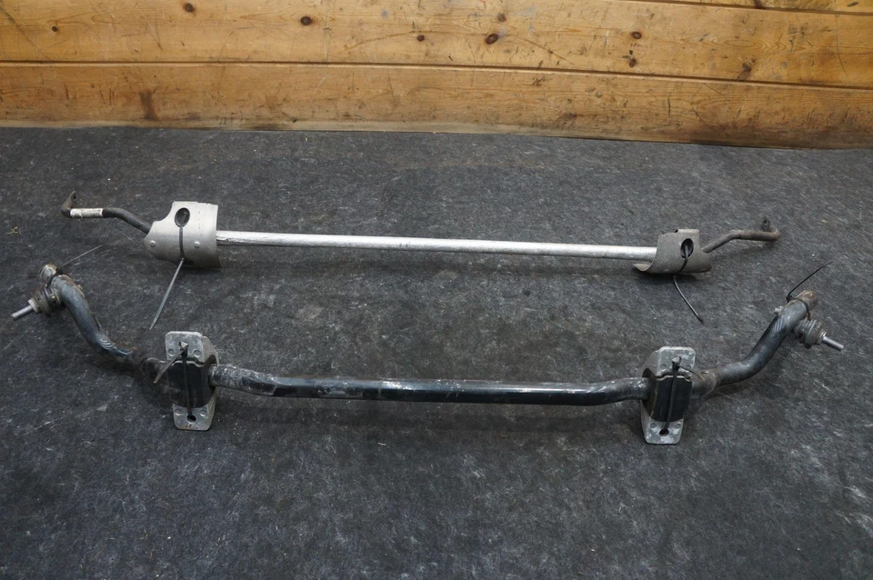 Juego de 2 barras estabilizadoras delanteras traseras 31306866000 33506866007 OEM BMW i8 14-19 Foto 4 de 4