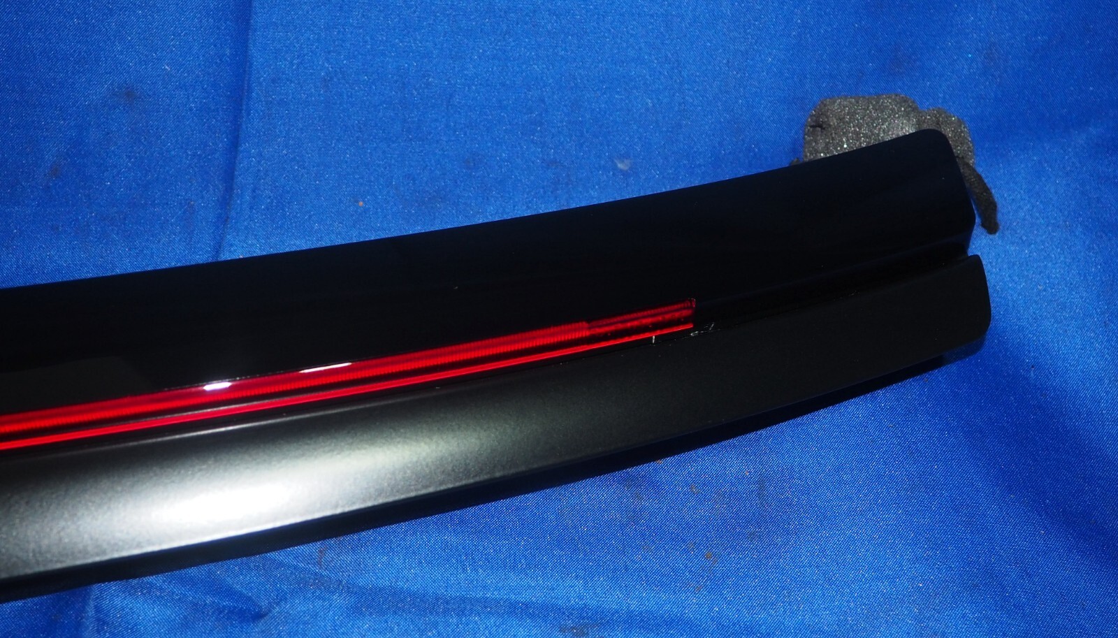 2006-2018 Bentley Flying Spur Sedan Rear Mounted Third Brake Light OE W/Warranty