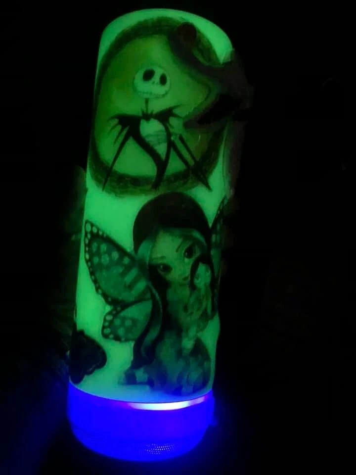 Tumbler With Blue Tooth ,20oz ,3D Stainless Steel Glow In dark! Handmade. 🤩