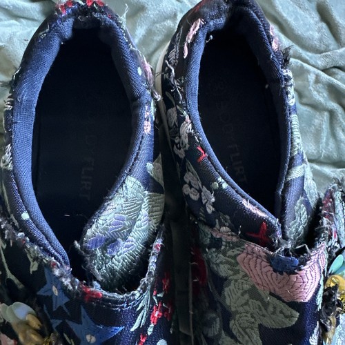 Beautiful Dragonfly Trainers Sz 3 - Picture 6 of 8