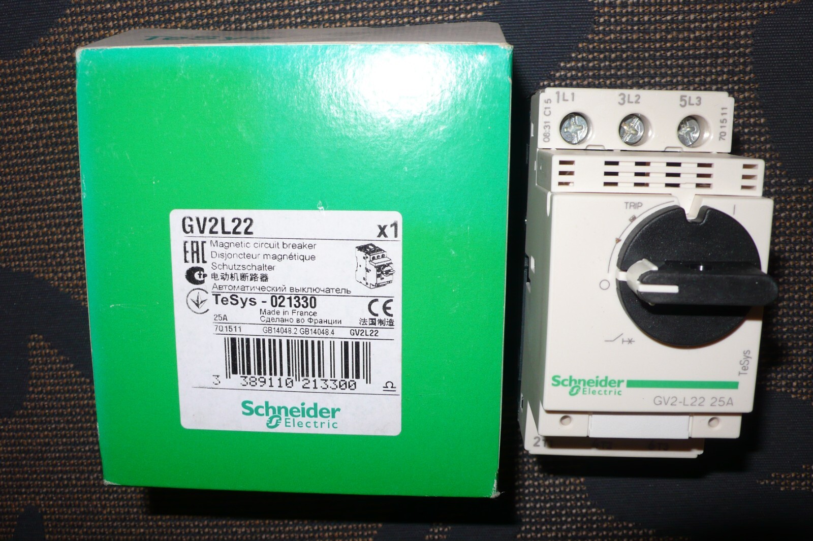Disjoncteur moteur Schneider 25A triphasé GV2L22 magnétique