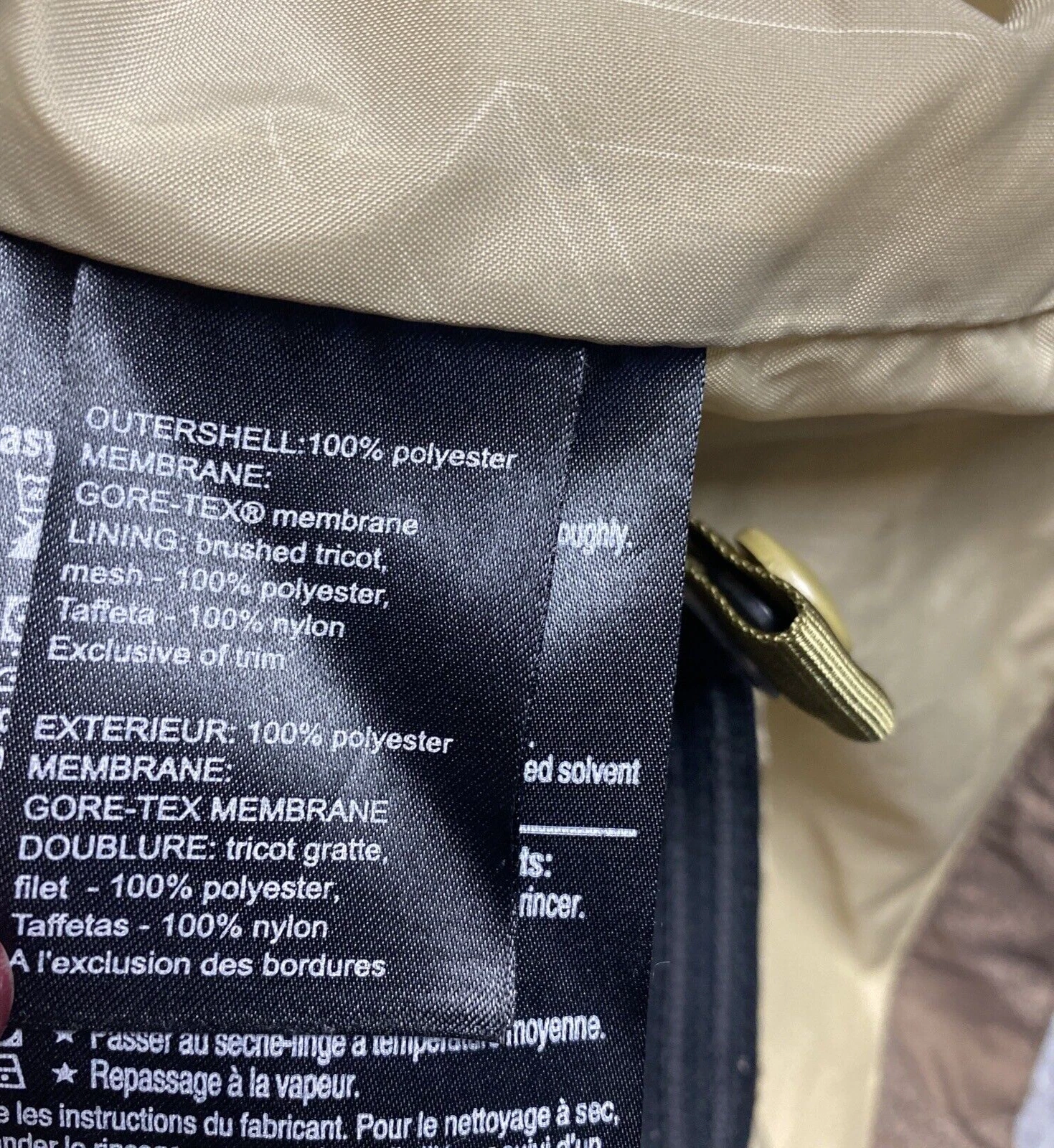 burton gore-tex 2l stagger camo snowboard hoodie