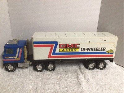 Vintage 1970s Nylint Corp GMC ASTRO THE RIG 18-WHEELER Semi Truck Trailer USA