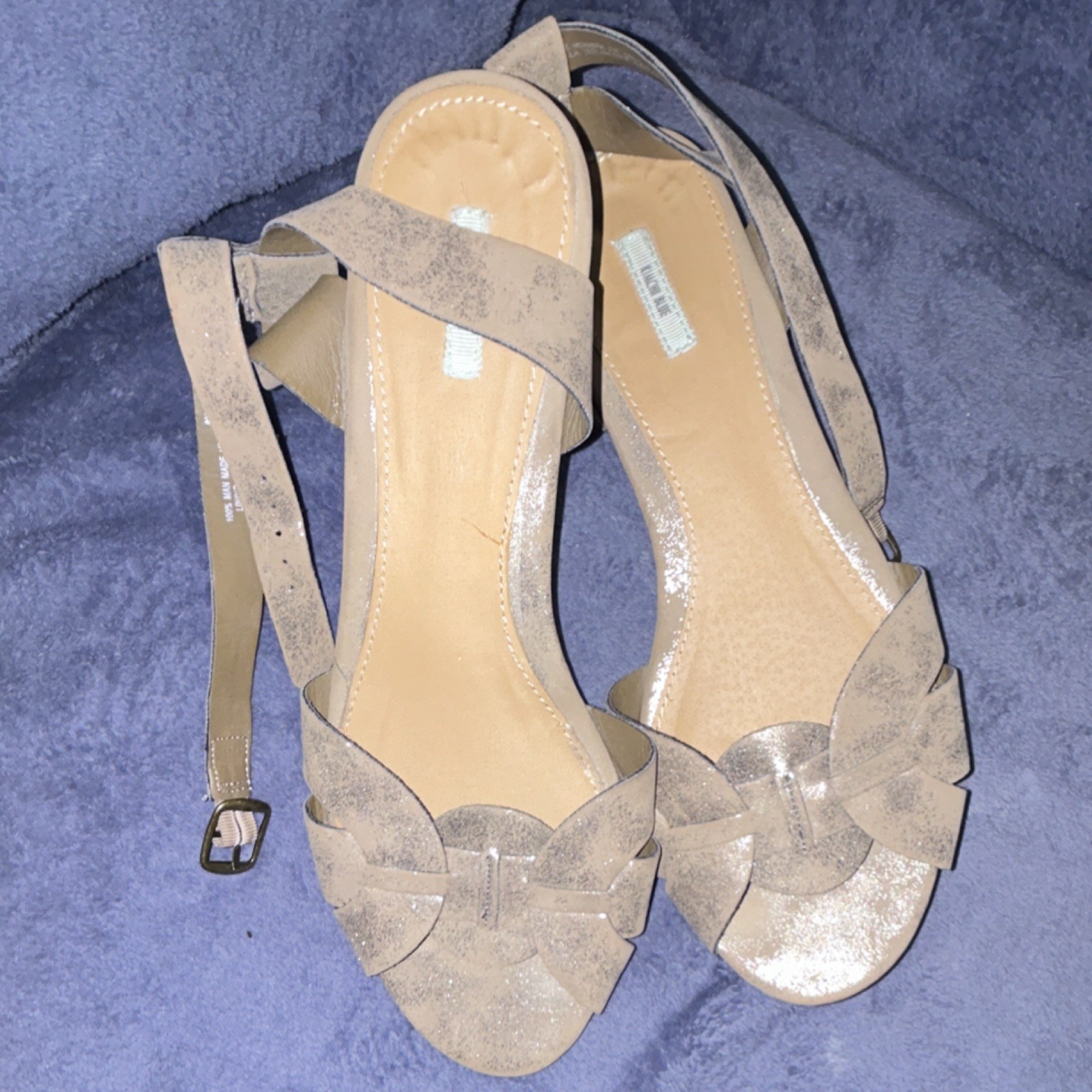 MICHAEL KORS Strappy Bow Buckle Beige Synthetic Women's Sandals US 9 