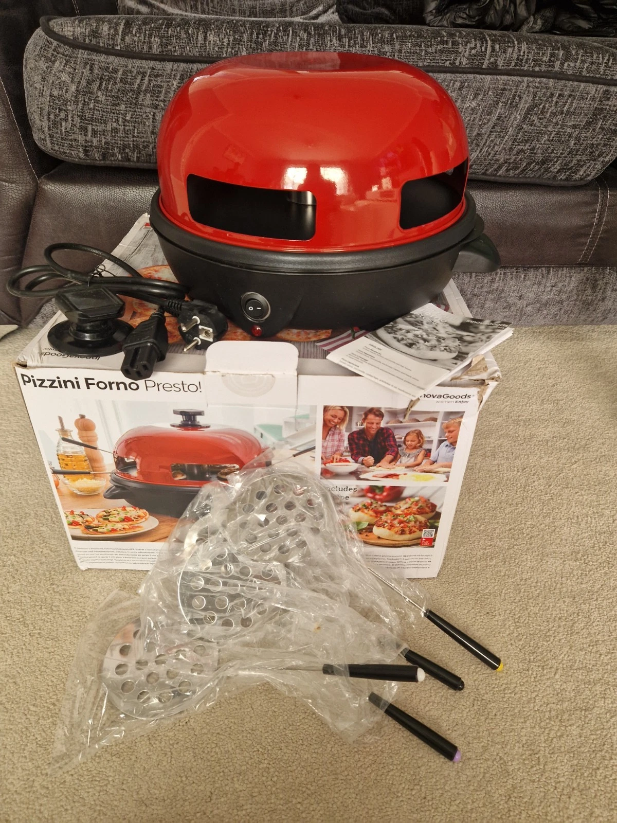 New Stone-Baked Electric Mini Pizza Oven with Paddles Included
Opens in a new window or tab