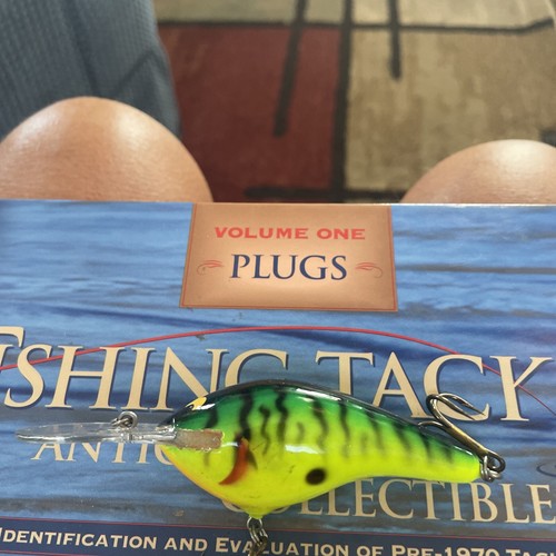 VINTAGE LEE SISSON DEEP DIVING CRANKBAIT. AWESOME FIRETIGER COLOR PATTERN *** - Picture 2 of 4