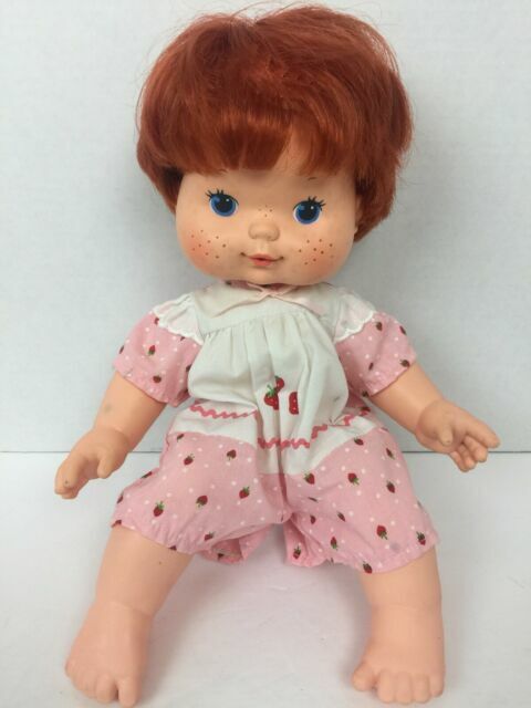 strawberry shortcake doll that blows kisses