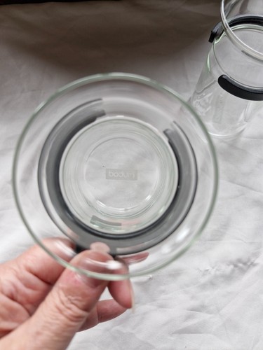 2 tazas de café de vidrio Bodum Bistro vintage negras en muy buena condición - Imagen 3 de 4
