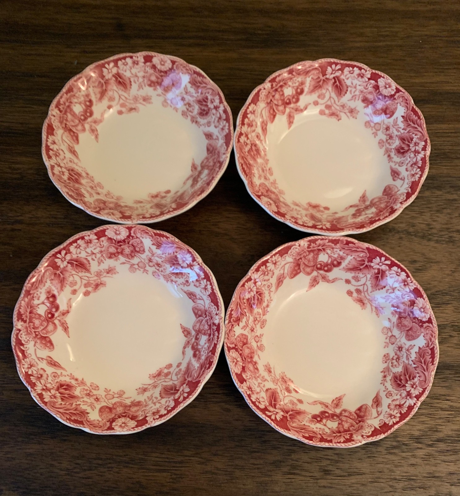 Johnson Brothers Strawberry Fair 5" Berry Dessert Fruit Bowls Set of 4  England