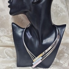 Collier Torque Argent 925 Moderniste Artisan Serti Nacre Tricolore Pastel