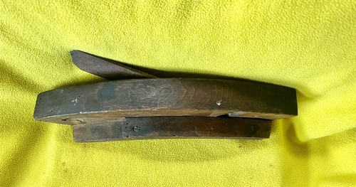 Antique Curved Radius Primitive Wood Plane Wheels Edges Tool - Picture 6 of 6