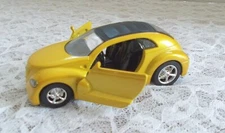 Daimler Chrysler Pronto Cruizer DieCast Metal Car Doors Open Scale 1:32