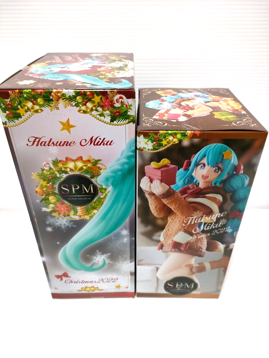 Hatsune Miku Super Premium Figure Set of 2 SPM Christmas Winter