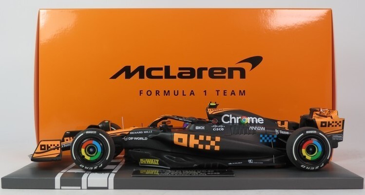 Minichamps F1 McLaren MCL60 #4 Lando Norris 2nd Singapore GP