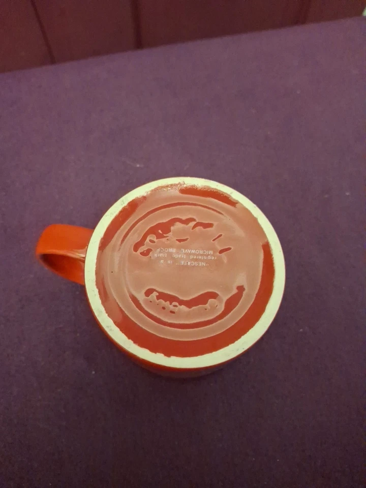 Taza pequeña café té 50 aniversario 1939-1989 roja blanca apta para microondas Nescafé Foto 3 de 4