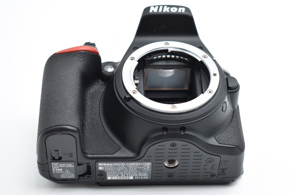 NearMINT】Nikon D5600 AF-P 18-55mm F3.5-5.6 Lens SC:1327 NearMINT】Nikon D5600 AF-P 18-55mm F3.5-5.6 Lens SC:1327