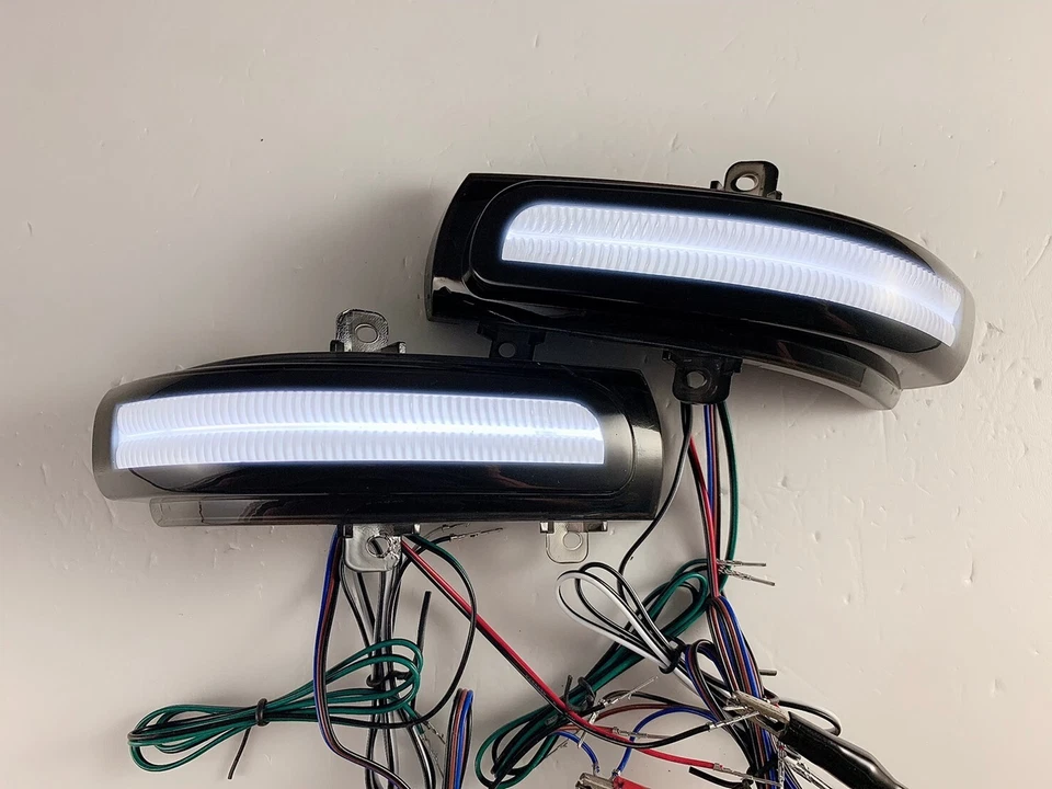 Sequential side mirror turn signal light fit for TOYOTA CAMRY 2006-2011 - Image 3 of 4