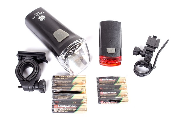 Batterie Fahrrad Beleuchtung Büchel LED Licht Set 60 LUX Scheinwerfer RüCklicht-image