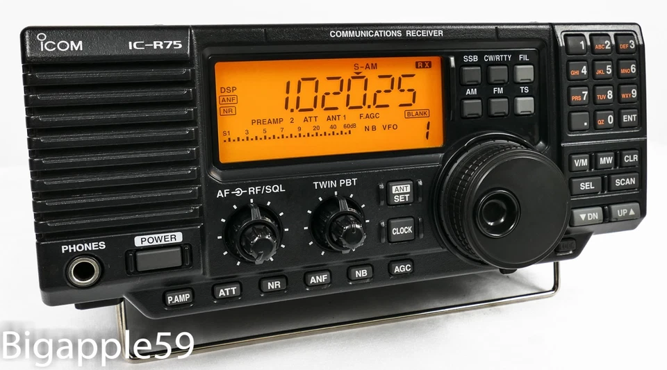 Icom IC-R75 Shortwave Amateur Radio Receiver w/ Sync Detector & UT-106 DSP Unit - Image 3 of 4