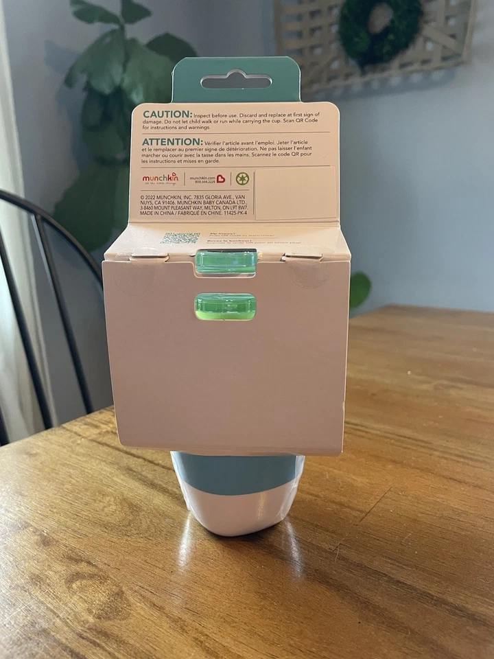 Tazas Munchkin Splash para niños pequeños con tapas de entrenamiento 7 OZ 2 PK verde y azul 18 m Foto 3 de 4