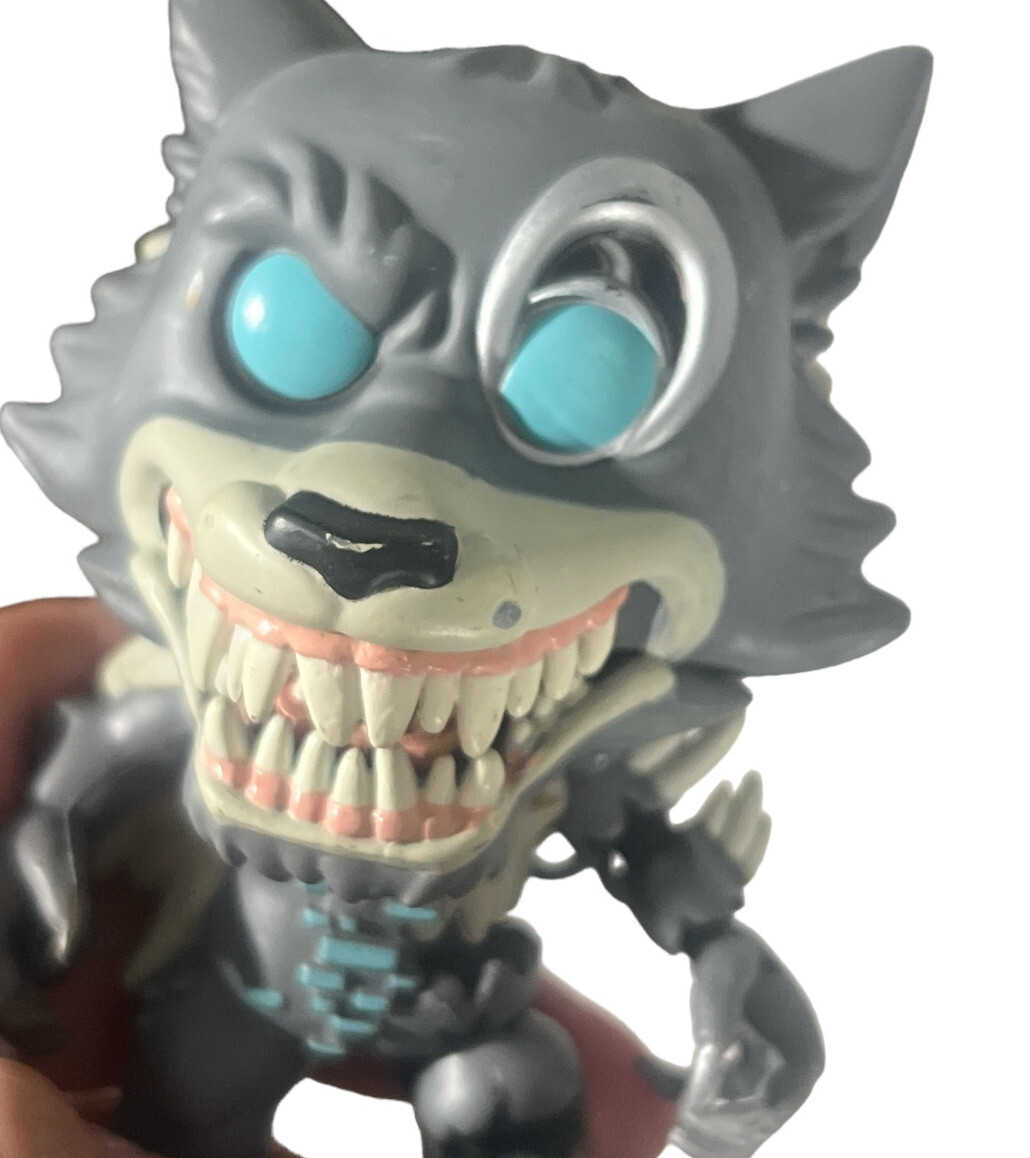  POP Five Nights at Freddy's The Twisted Ones - Twisted Wolf  Funko Pop! Vinyl Figure (Bundled with Compatible Pop Box Protector Case),  Multicolor, 3.75 inches : Toys & Games