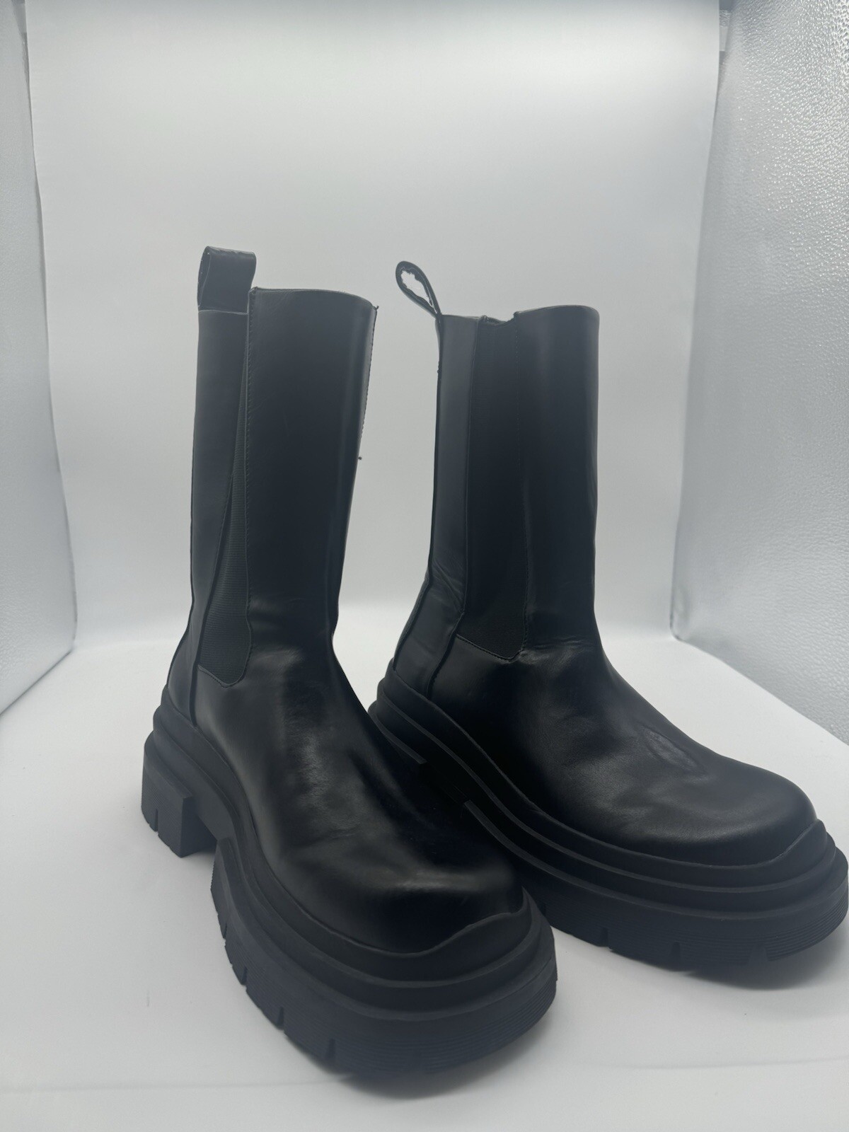 Women Classic Chelsea Boots Chunky Platform Lug Sole Pull On Mid Calf Boots 9.5