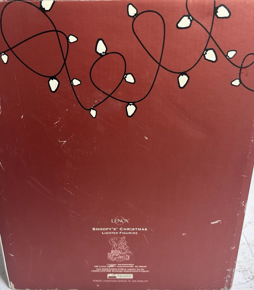 Snoopy s Christmas Peanuts Lenox Lighted Figurine Tree Porcelain Gold Accent - Image 3 of 4